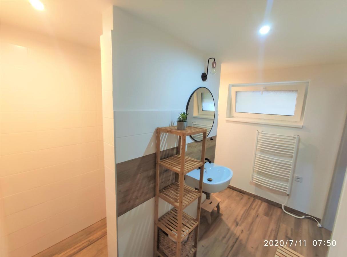 Apartman Lenka II Borsice Zewnętrze zdjęcie
