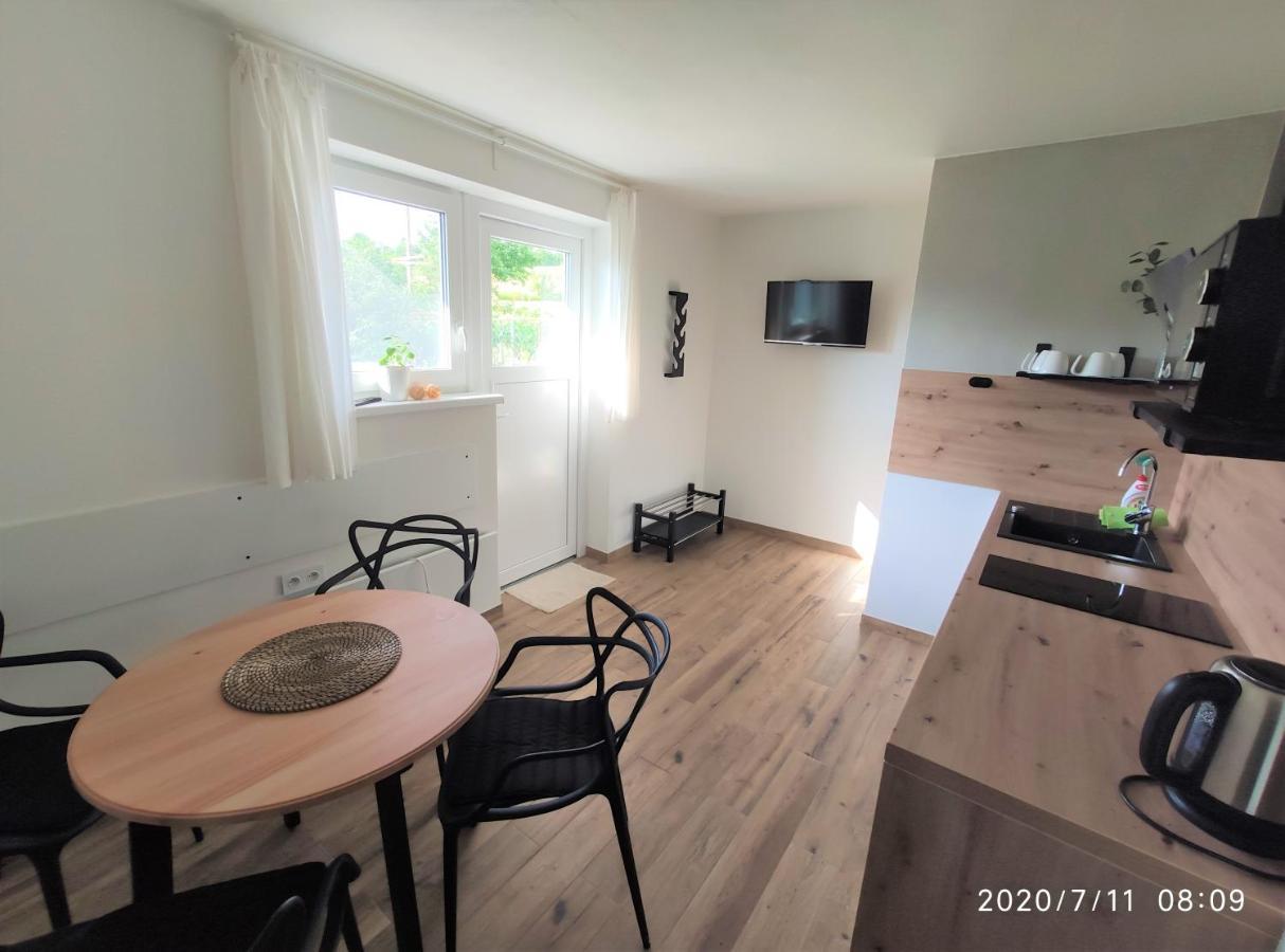 Apartman Lenka II Borsice Zewnętrze zdjęcie